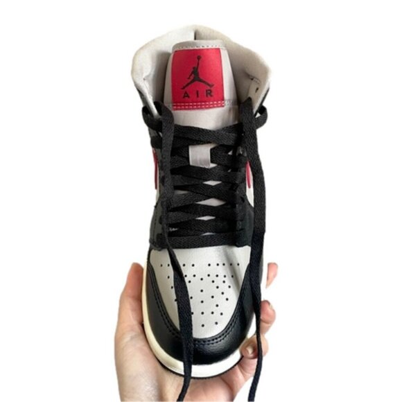 Air Jordan 1 Mid Black / Grey / Red Sneakers - 5.5US, BNIB - Picture 4 of 11